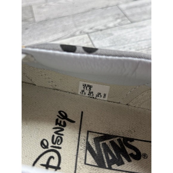 VANS X Disney Mickey Mouse Slip On Skate Shoes Gray Men's Size 11.5 - Picture 3 of 5